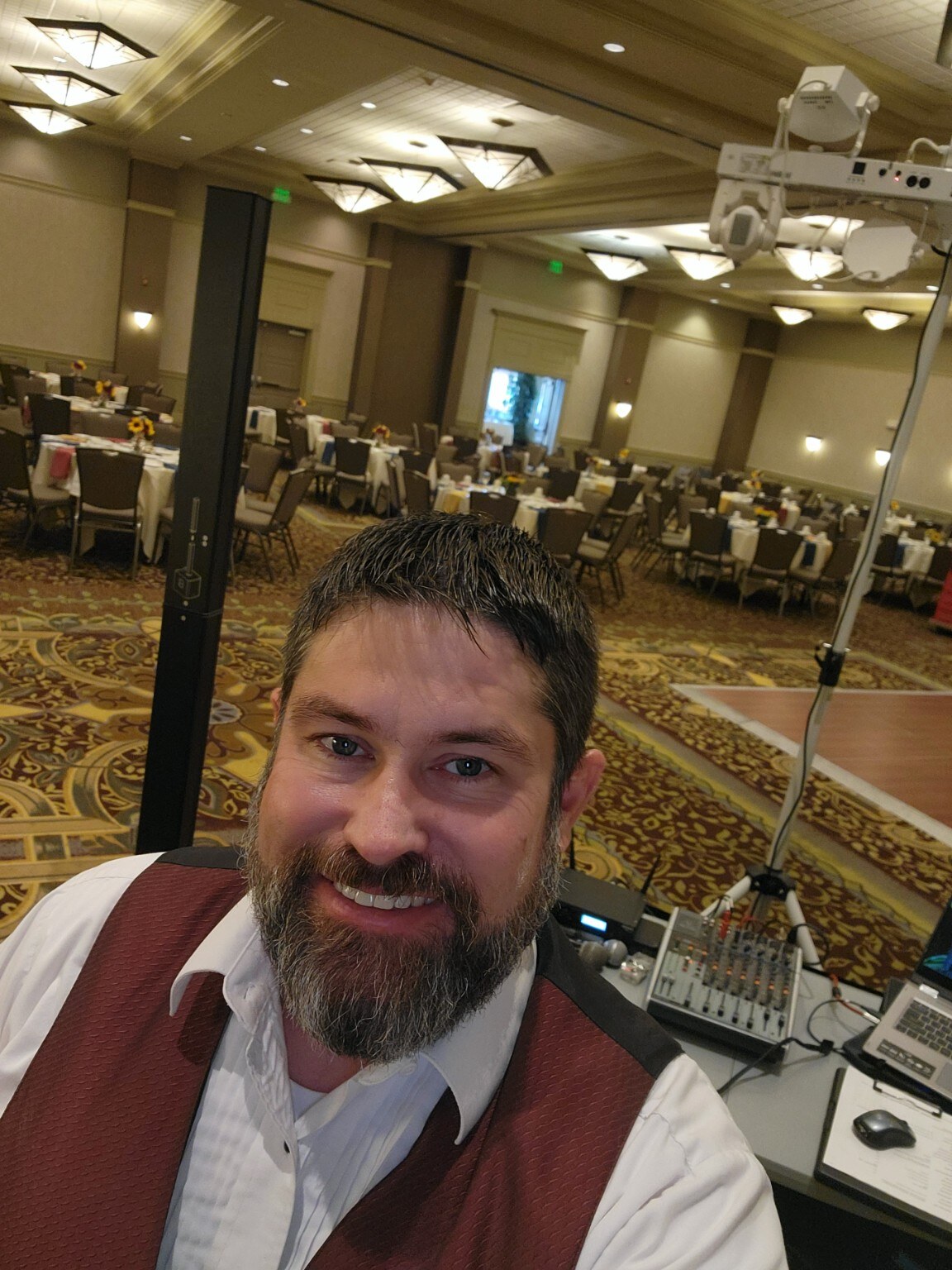 Merrill McKee working an M-n-M Entertainment event